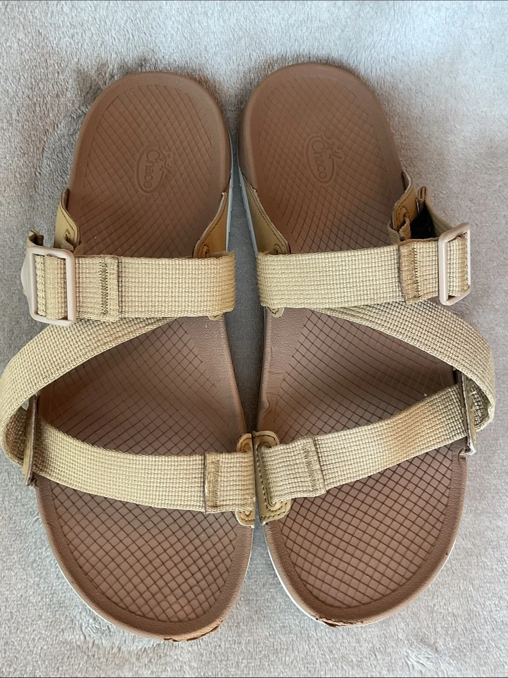 Chaco Women’s Lowdown Slide Sandals color Curry Size 10